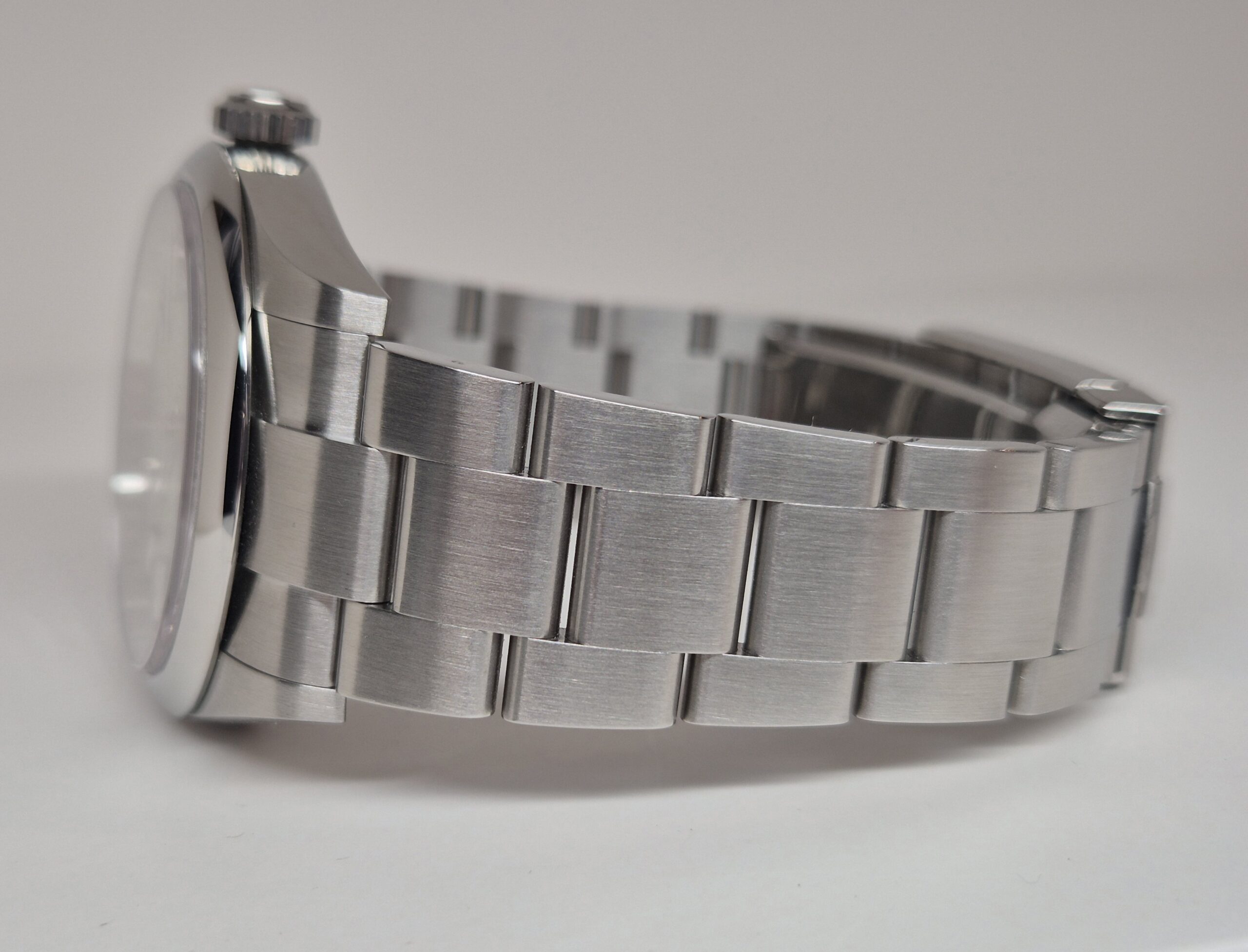 Rolex Oyster Perpetual 41mm Automatic Oystersteel Pistachio Dial - 134300 'B&P 2025' - Image 4