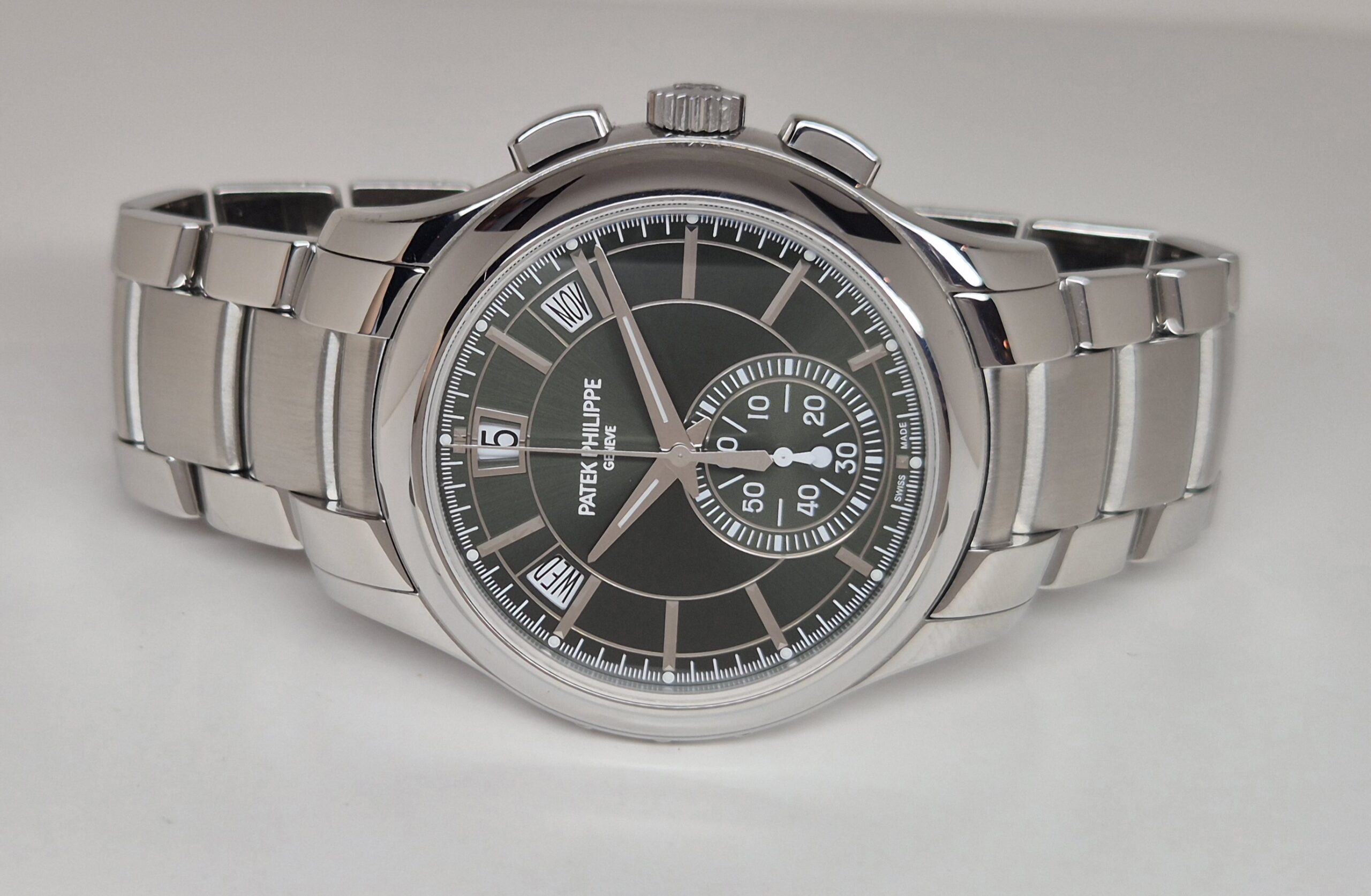 Patek Philippe 42mm Annual Calendar Chronograph Stainless Steel Green Dial - 5905/1A-001 'B&P' - Image 5