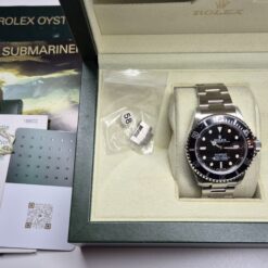 Alternative view of Rolex Sea-Dweller 40mm Automatic Stainless Steel Black Dial - 16600 'B&P 2006'