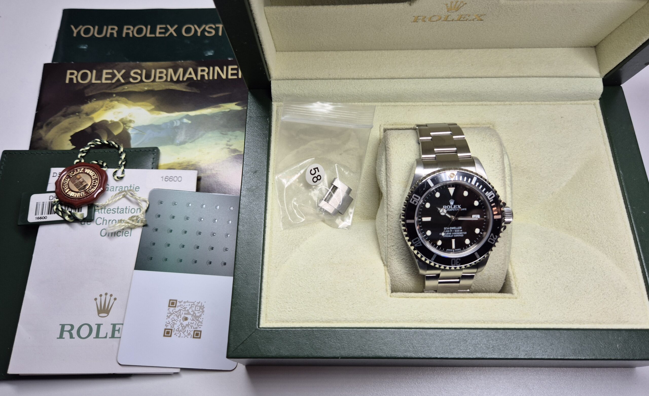 Rolex Sea-Dweller 40mm Automatic Stainless Steel Black Dial - 16600 'B&P 2006' - Image 2