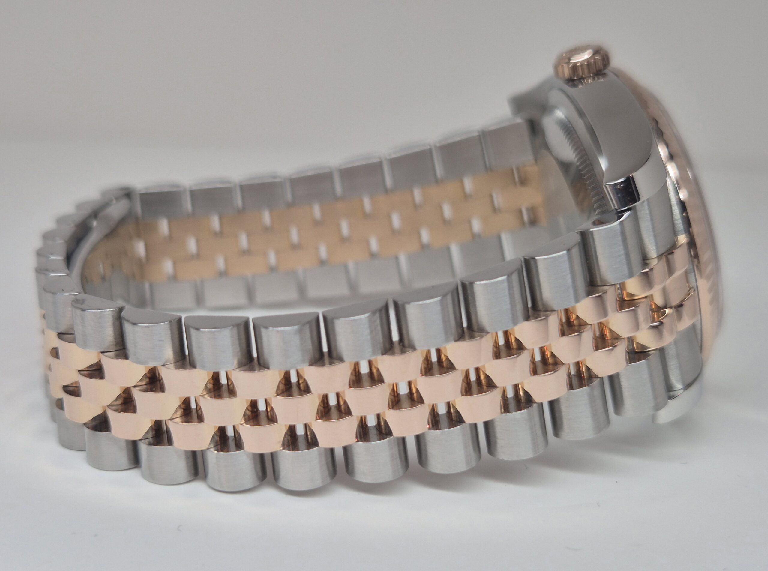 Rolex Datejust 36mm Automatic steel/18k Rose Gold Jubilee Silver Diamond Dial - 116231 - Image 5