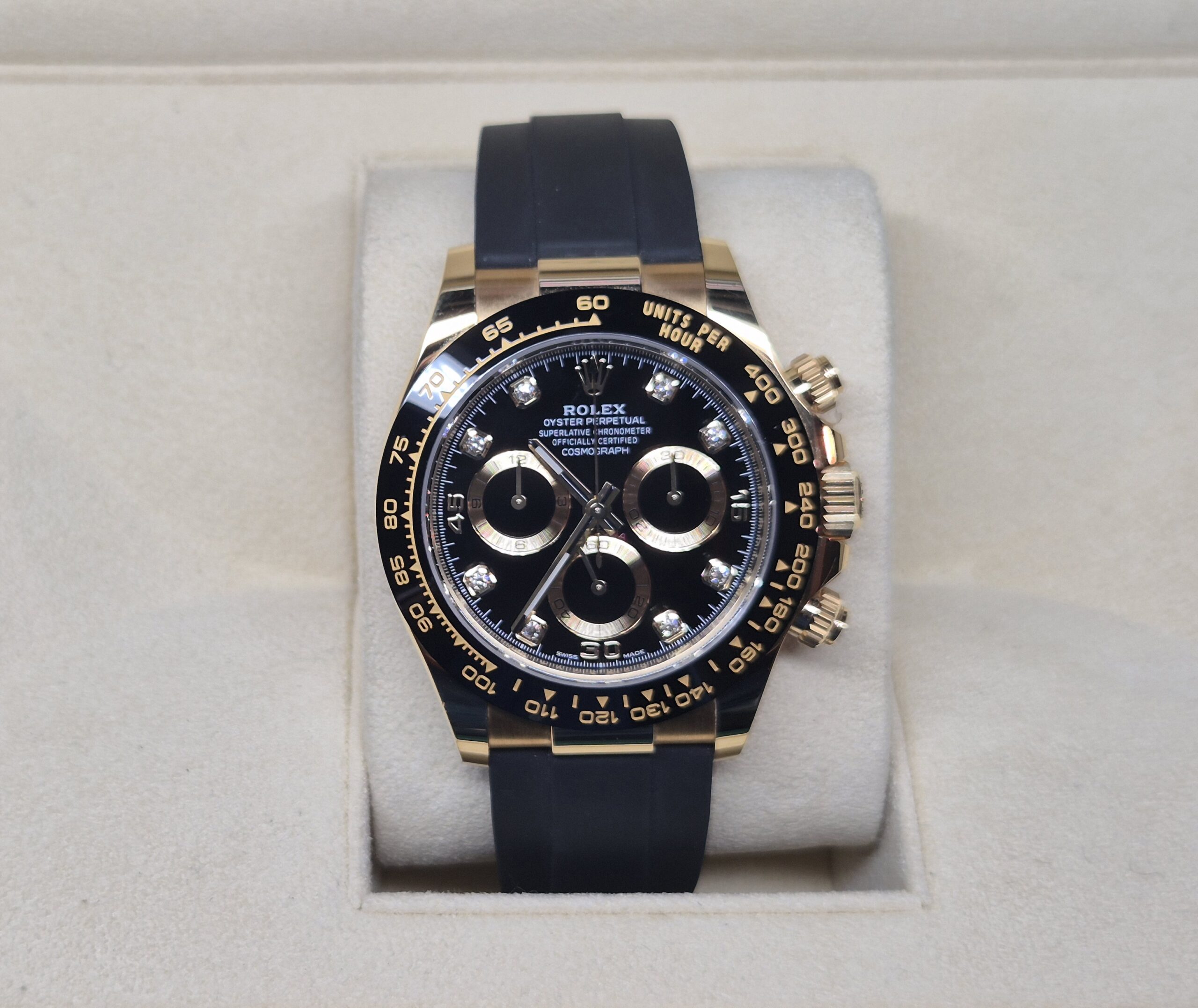 Rolex Cosmograph Daytona Oysterflex 40mm Yellow Gold Black Diamond Dial- 116518LN 'B&P 2023' - Image 3