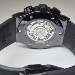 Alternative view of Hublot Classic Fusion Aerofusion 45mm Automatic Chrono Black Magic - 525.CM.0170.RX 'B&P 2018'