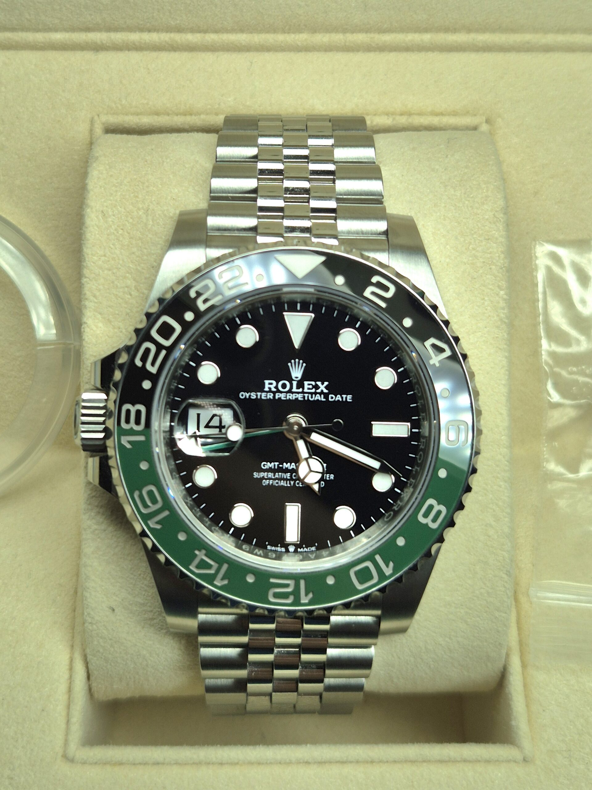 Rolex GMT-Master ll Sprite 40MM Automatic Jubilee Black Dial - 126720VTNR 'B&P 2023' - Image 4