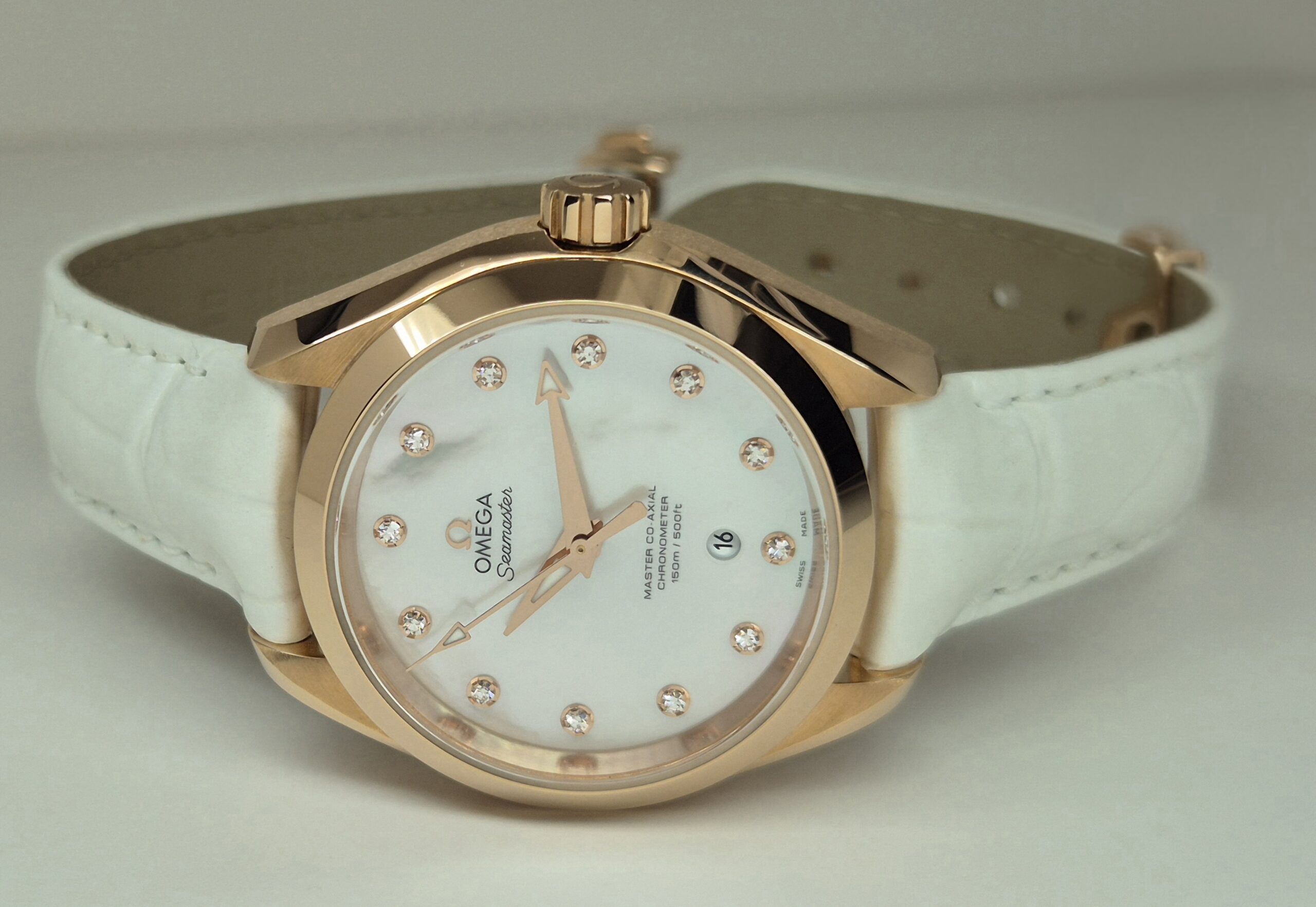 Omega Seamaster Aqua Terra 34mm Automatic Rose Gold MOP Dial - 231.53.34.20.55.00.1 'B&P" As New - Image 2